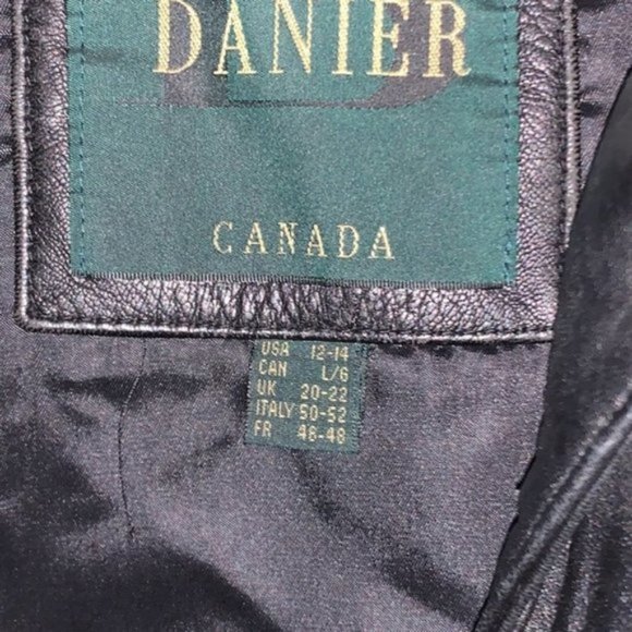 Danier Black Leather coat jacket size large - Picture 4 of 6